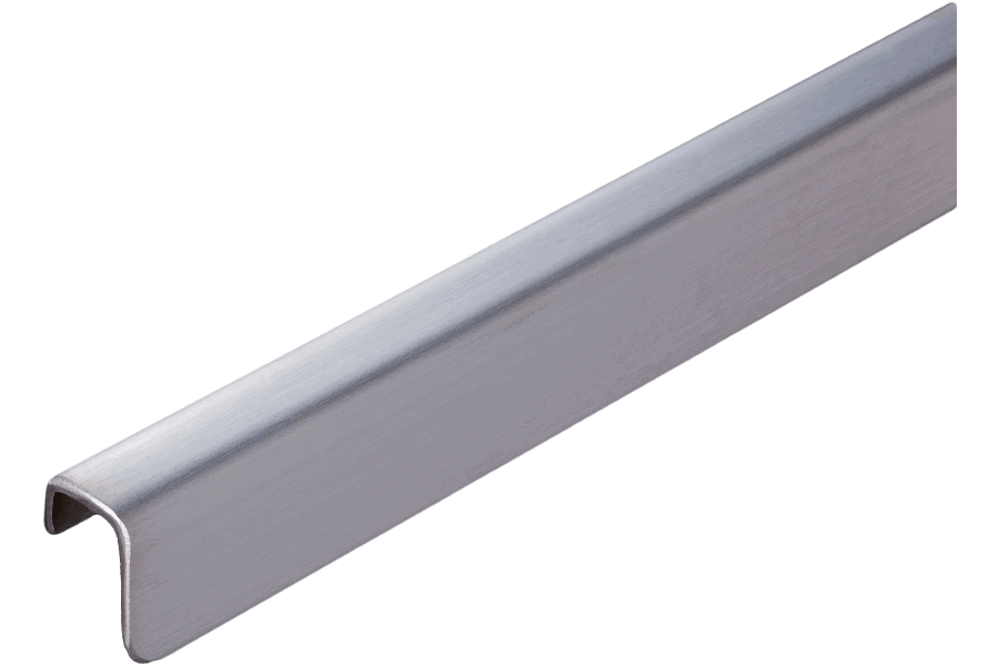 Raffine Polished Steel Bar Close up
