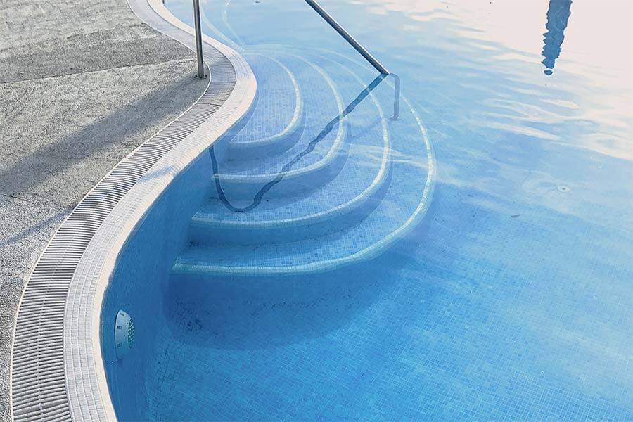 Flex 4 flex pool curved